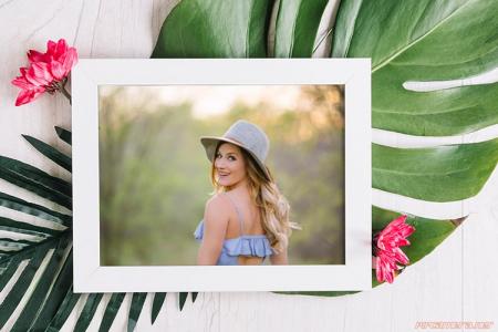 Tropical Leaves  With Photo Frame